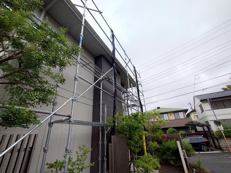 川崎市麻生区住宅　外壁塗装工事　足場設置
